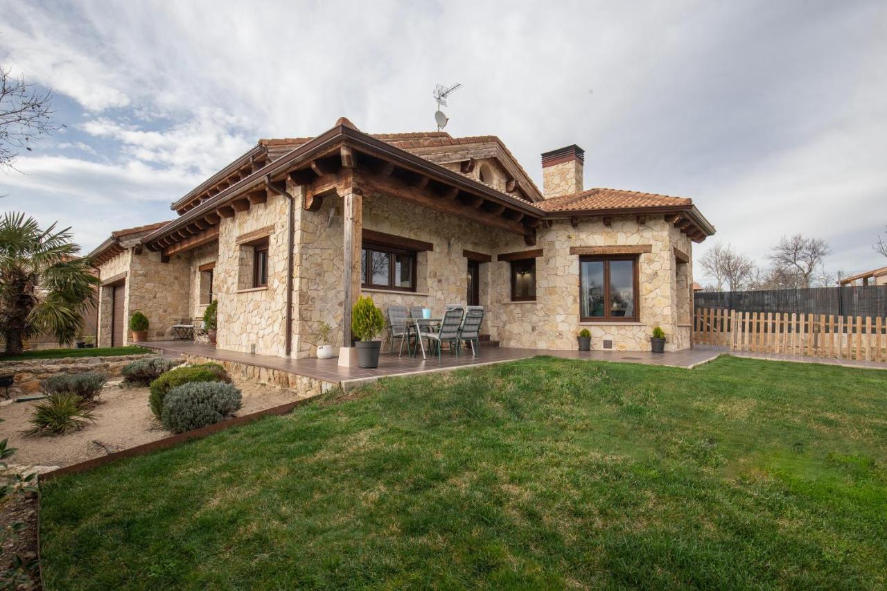 Casa Rural La Nava De Tizneros Exterior foto